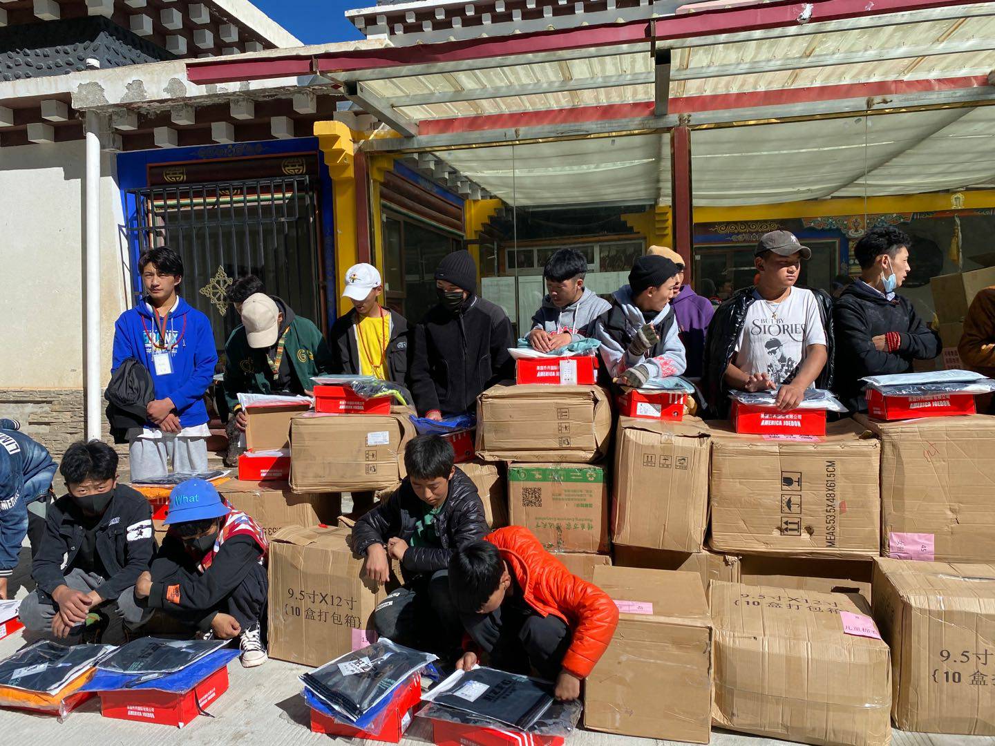 博业体育平台登录官网(中国)官方网站公益回顾丨家国同欢月同圆 温暖满载甘孜州(图7)