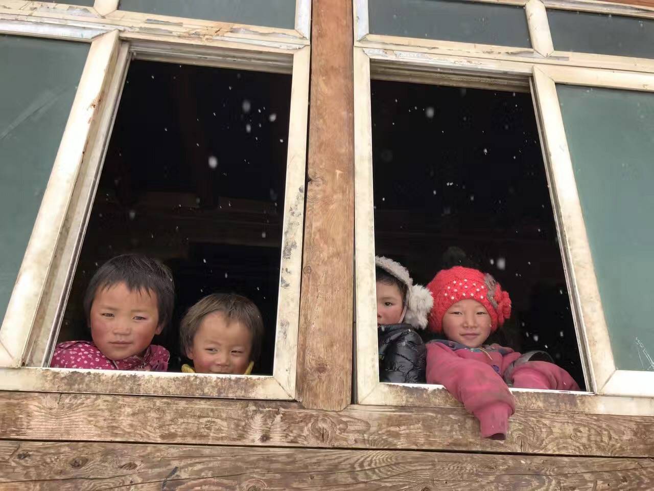 博业体育平台登录官网(中国)官方网站公益回顾丨家国同欢月同圆 温暖满载甘孜州(图9)